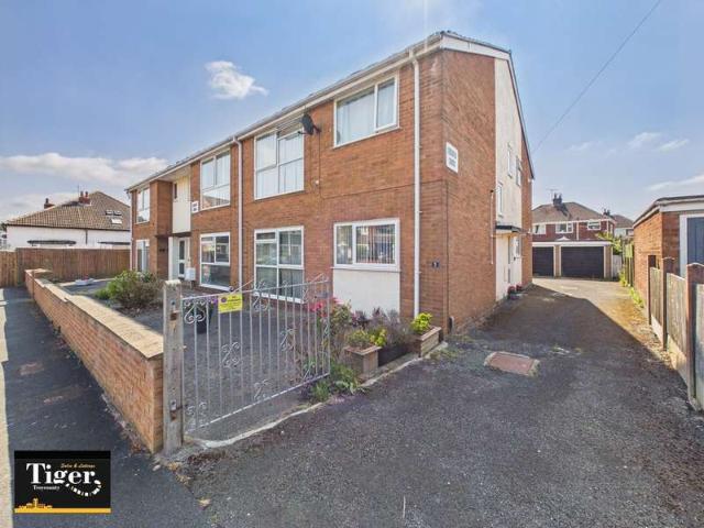 Flat for sale in Mereside, Blackpool