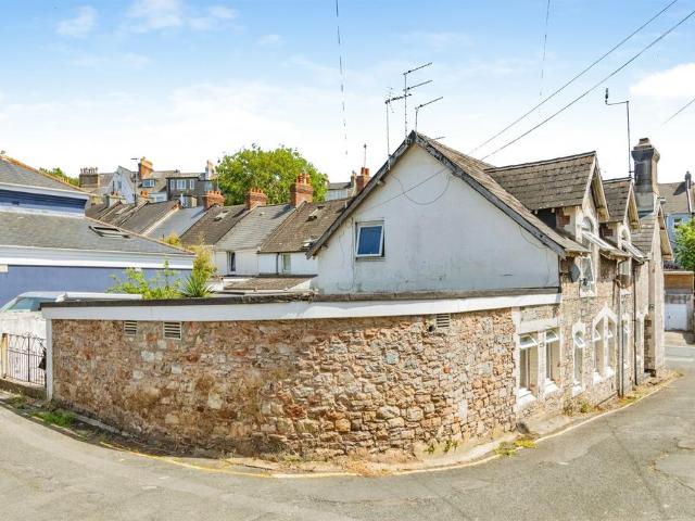 Flat for sale in Babbacombe