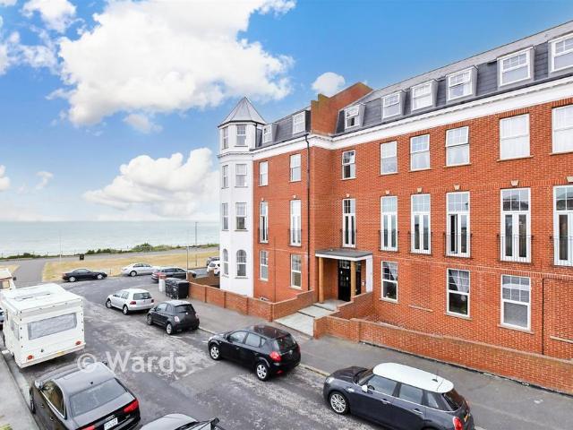 Flat for sale in Cliftonville West, Acol