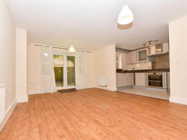 Flat for sale in Meadvale, Red Hill