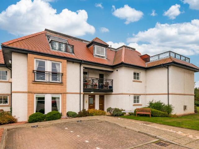 Flat for sale in Gullane, East Lothian