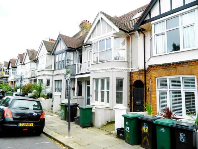 Flat for sale in Brunswick