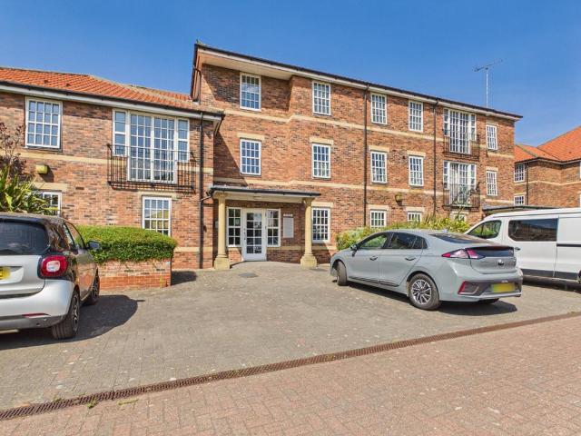 Flat for sale in Beverley, East Riding Of Yorkshire