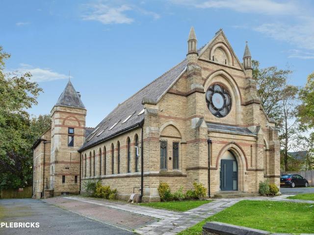 Flat for sale in Edenfield, Rossendale