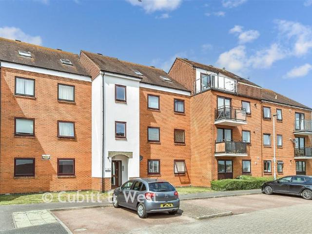 Flat for sale in Eastney, City Of Portsmouth