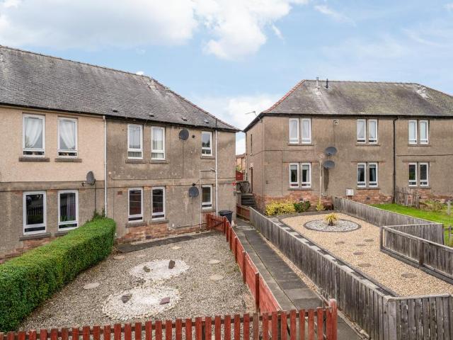 Flat for sale in Castleblair Park, Dunfermline