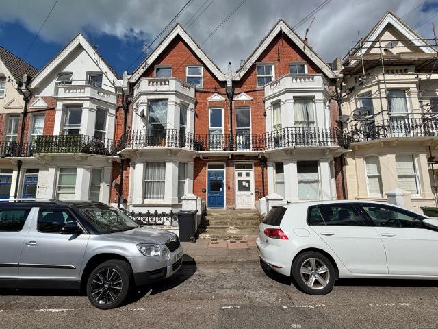 Flat for sale in Central, Heathlands