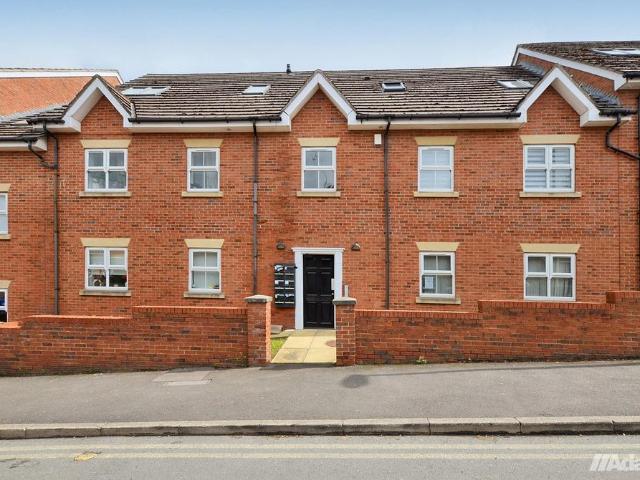 Flat for sale in Higher Runcorn, Halton