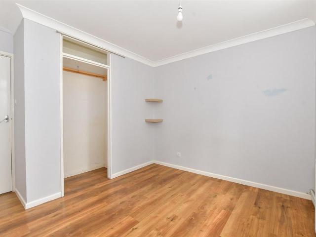 Flat for sale in Spring Vale, Hampshire