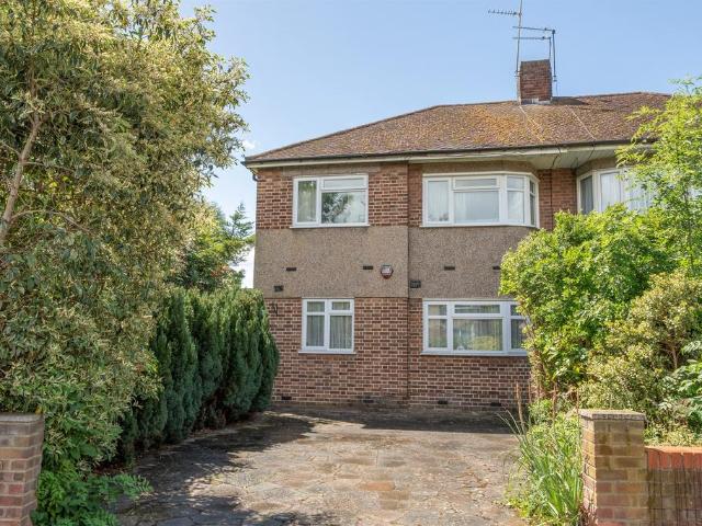 Flat for sale in Greater London