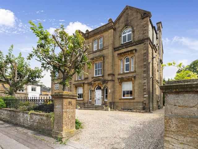 Flat for sale in Sherborne, East Dorset