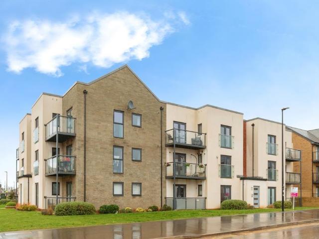 Flat for sale in Yate Rocks, Yate