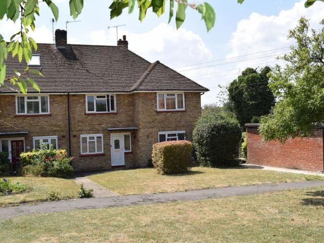 Flat for sale in Langley Vale, Surrey