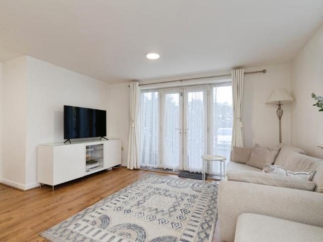Flat for sale in Loxford, Greater London