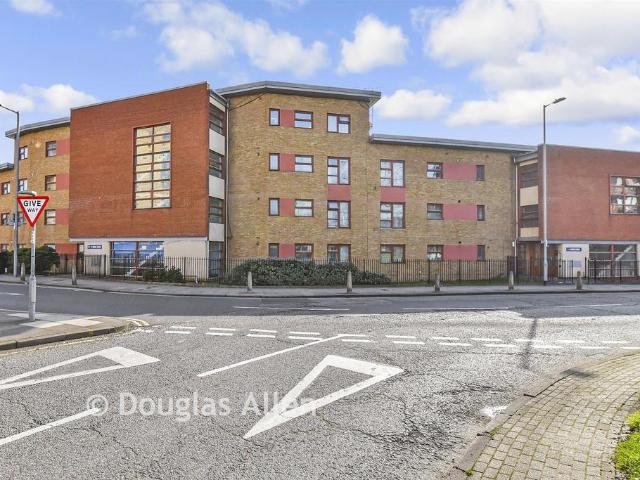 Flat for sale in Roding Riverside, Isle Of Man