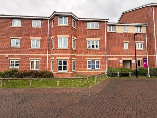 Flat for sale in Armthorpe, South Yorkshire