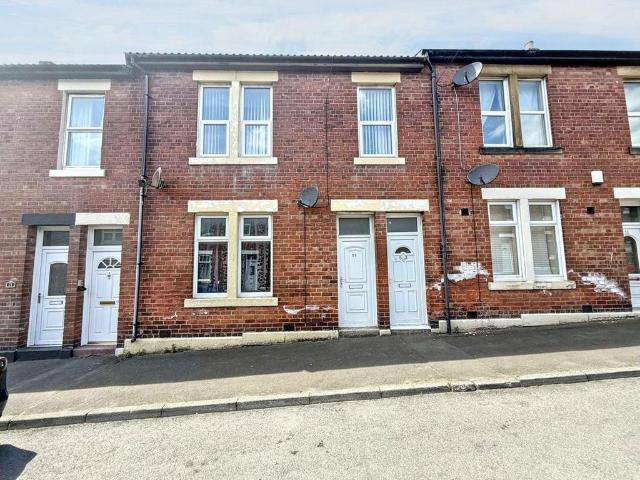 Flat for sale in North Shields, North Tyneside