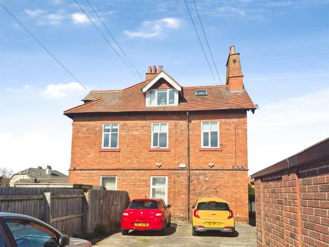 Flat for sale in Lower Bebington, Bebington
