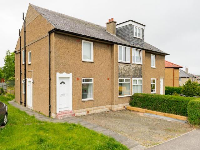 Flat for sale in Colinton Mains, Oxgangs