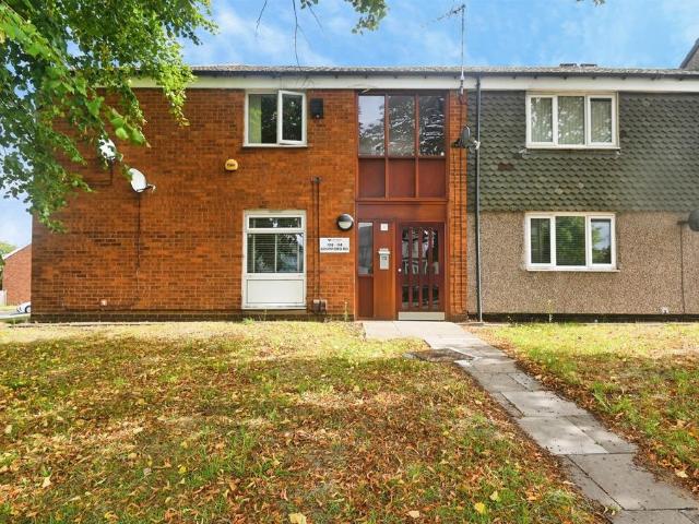 Flat for sale in Hodge Hill, Birmingham