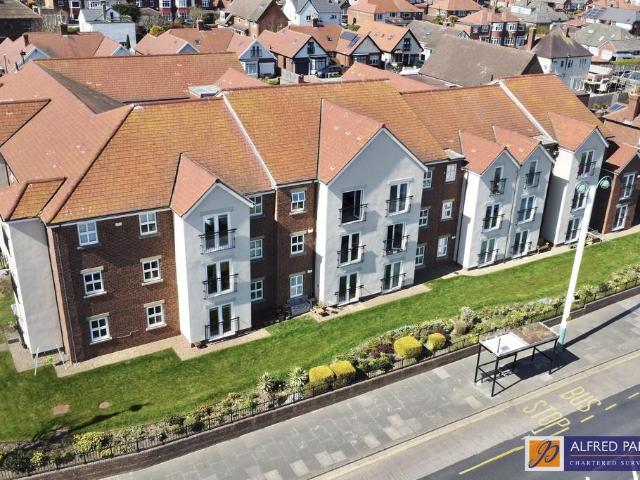 Flat for sale in Seaburn, Sunderland