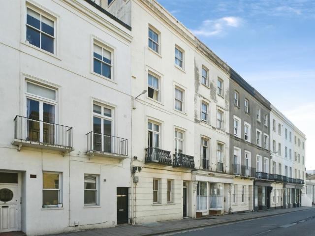 Flat for sale in Kemptown, Brighton & Hove