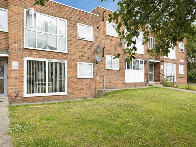 Flat for sale in Blakelaw, Tyne And Wear