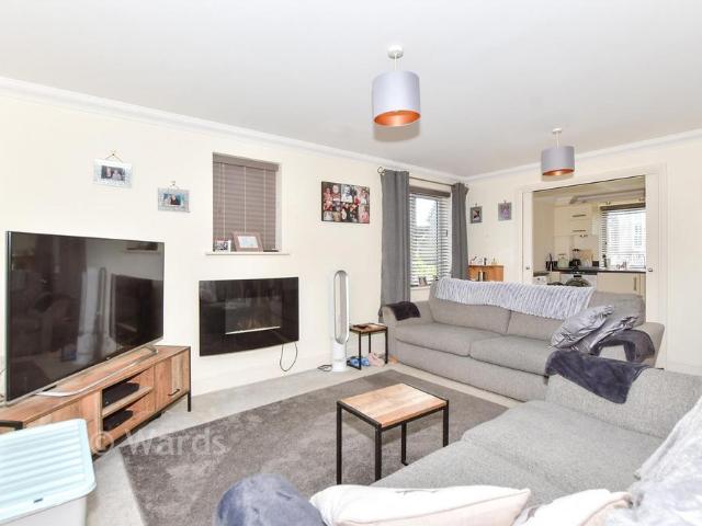 Flat for sale in Hawkinge, Folkestone