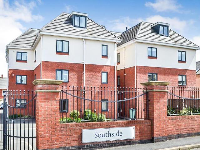 Flat for sale in Bryn Mawr, Wales