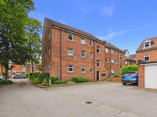 Flat for sale in Beverley, East Riding Of Yorkshire