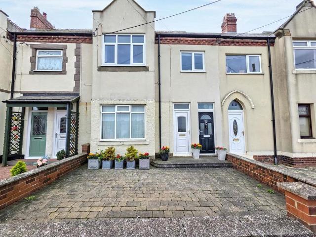 Flat for sale in Seaton Valley, Old Hartley