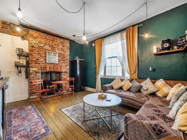 Flat for sale in Royal Tunbridge Wells, Tunbridge Wells