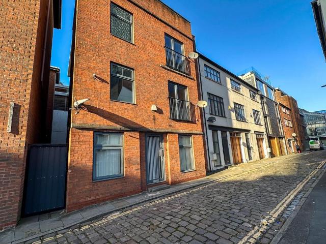 Flat for sale in City Centre, Georgia