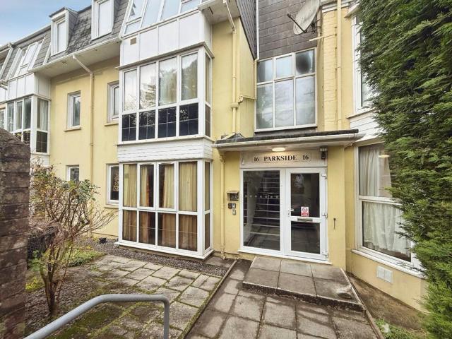 Flat for sale in Rotherslade, Newton