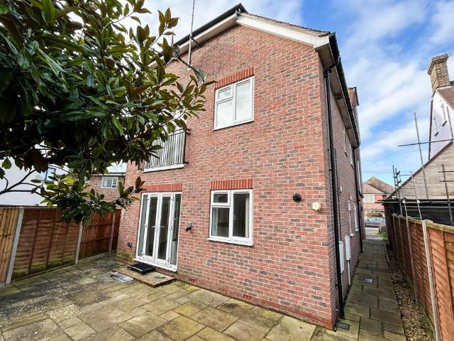 Flat for sale in Clapham, West Sussex