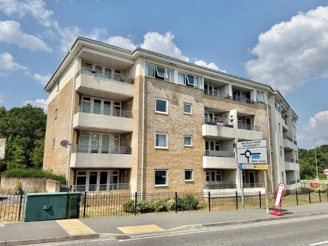 Flat for sale in Whiteley, Hampshire