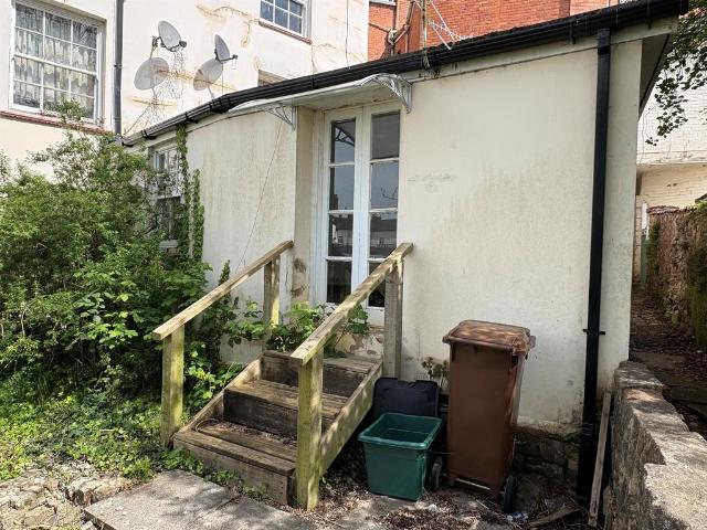 Flat for sale in West Exe, Newton St Cyres