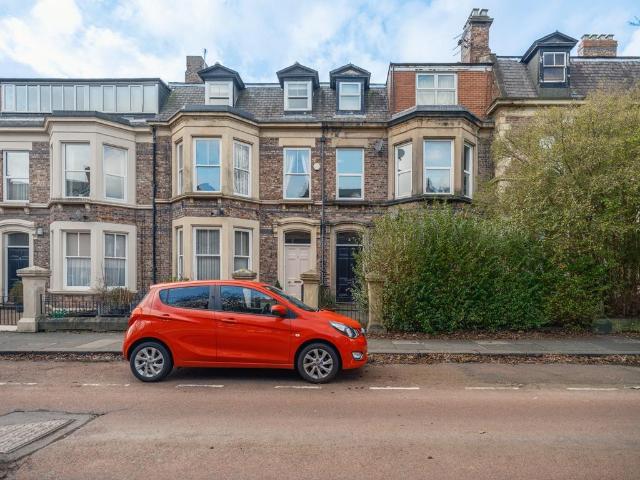 Flat for sale in Jesmond, Tyne And Wear