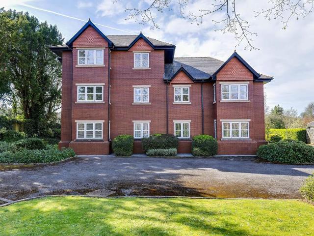 Flat for sale in Wales