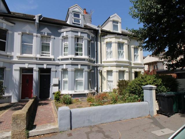 Flat for sale in Aldrington
