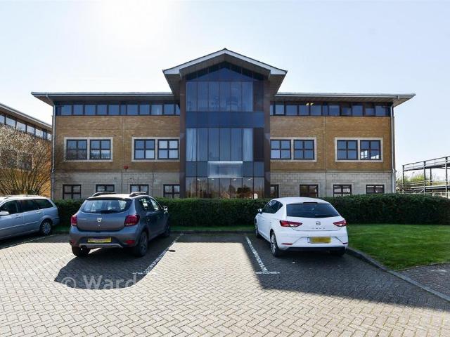 Flat for sale in The Bridge, Kent