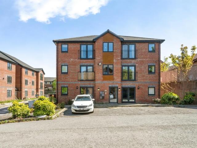 Flat for sale in Denaby Main, South Yorkshire