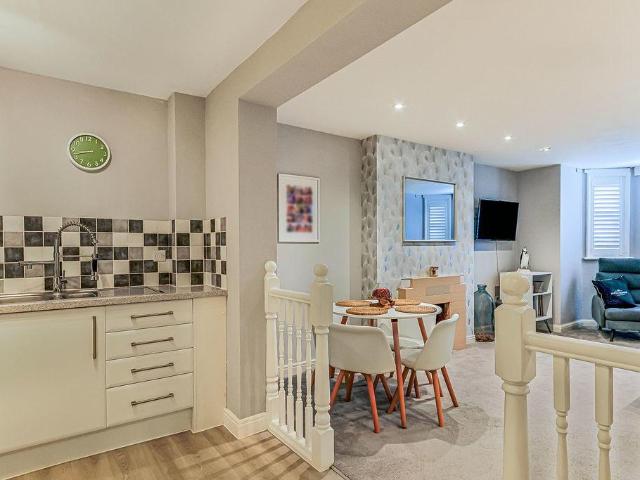 Flat for sale in Boscombe, Bournemouth