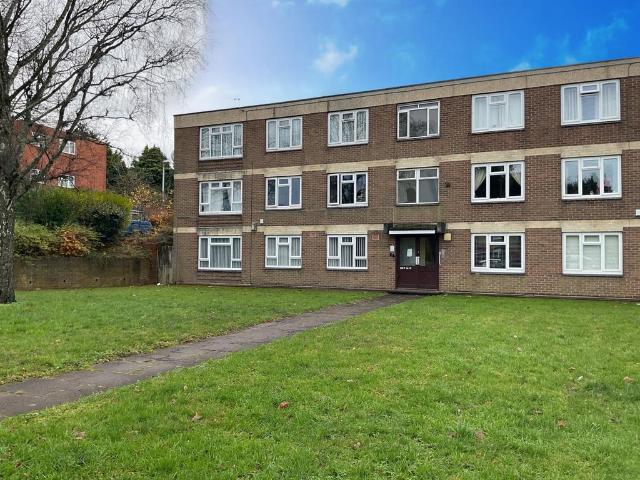 Flat for sale in Amblecote, West Midlands