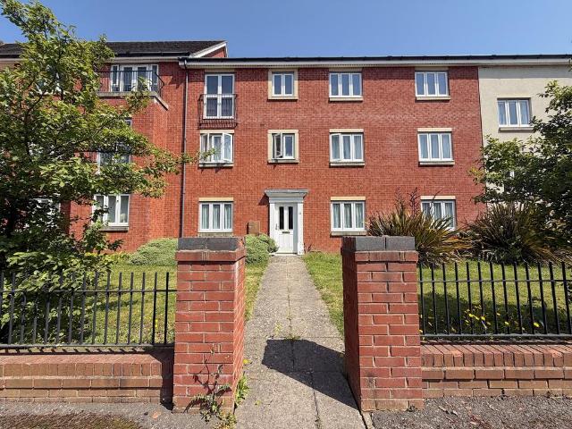 Flat for sale in Ettingshall, West Midlands