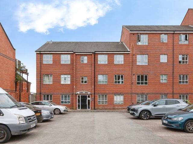Flat for sale in Haddon, East Midlands