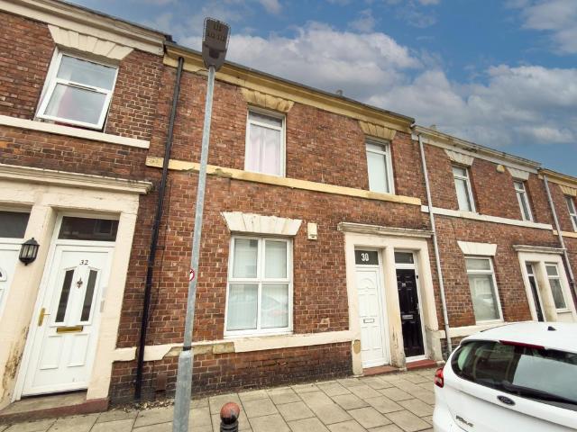 Flat for sale in Bensham, Tyne And Wear