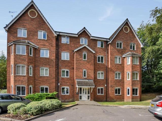 Flat for sale in Wombwell, South Yorkshire