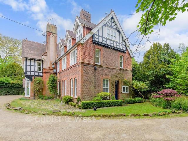 Flat for sale in Gatton, Red Hill
