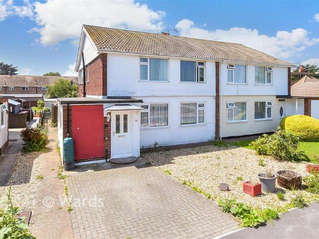 Flat for sale in Studd Hill, Whitstable